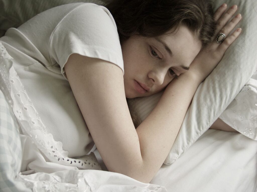 Good sleep is the best tips for weight loss without exercise 