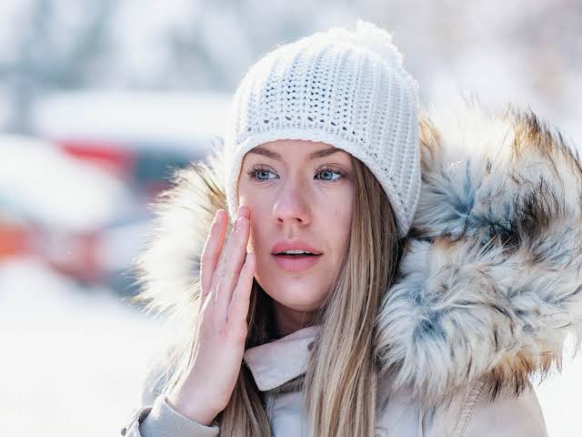 Moisturize your skin in winter