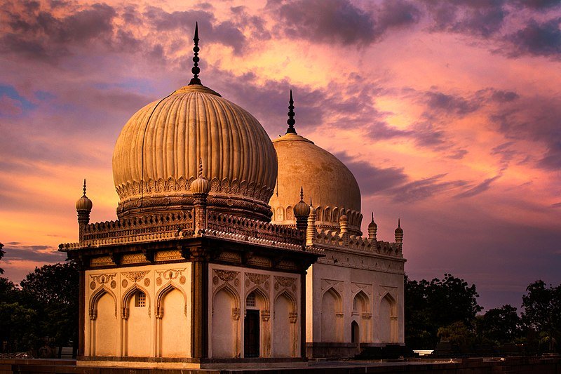 Qutub Shahi Tombs 